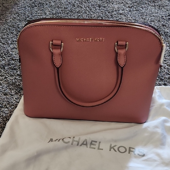 Michael Kors Rose Satchel - Picture 1 of 6